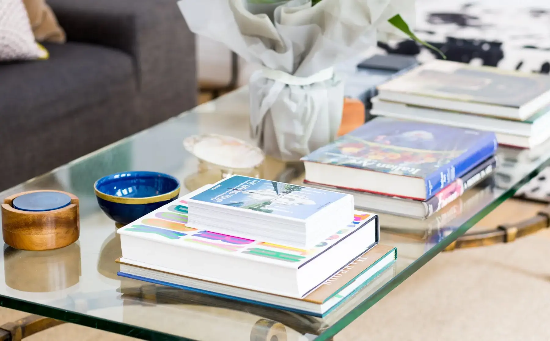 Chic & Antique Mayfair Haven in Mayfair